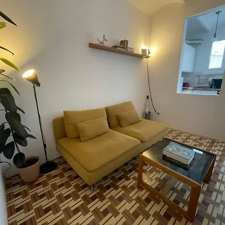 Apartment Barcelona Besos 15 To Plaza Cataluna Sant Adria de Besos